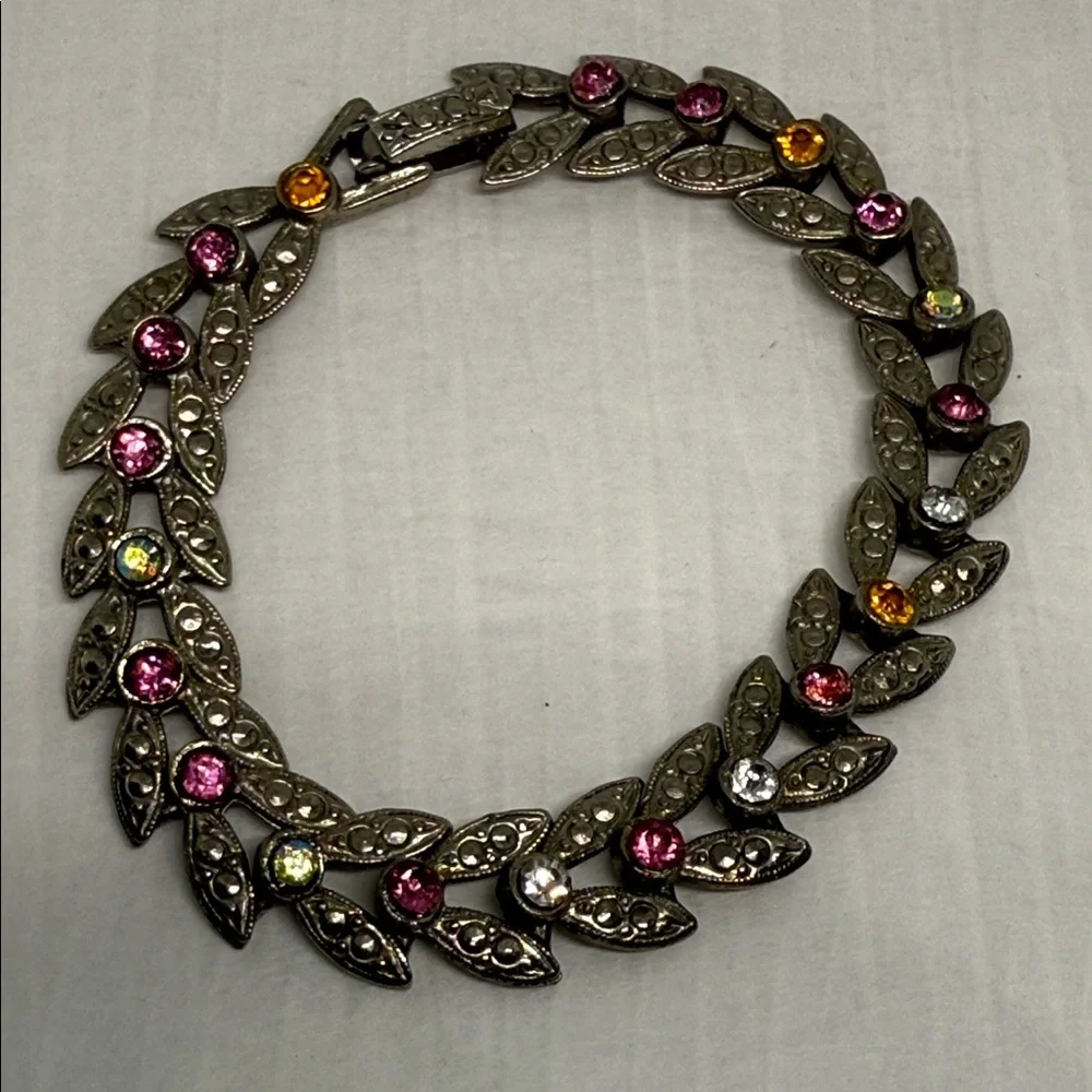 Gorgeous Multicolor Leaf Design rhinestone bracelet hot pink Aurora Borealis yum